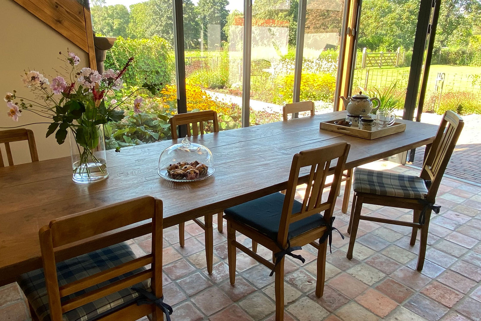 Keukentafel-voor-website.jpg